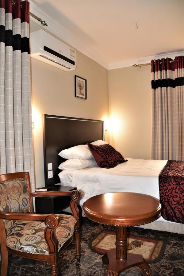 Annavilla7 Lilongwe Hotel Buitenkant foto